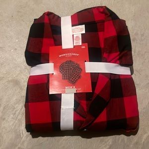 Wondershop men’s red/black Buffalo plaid Christmas pajama set